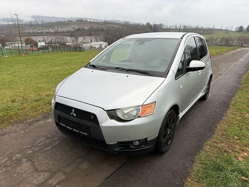 Gebraucht Mitsubishi Colt 150 PS (110 kW) 2010 Silber Kleinwagen