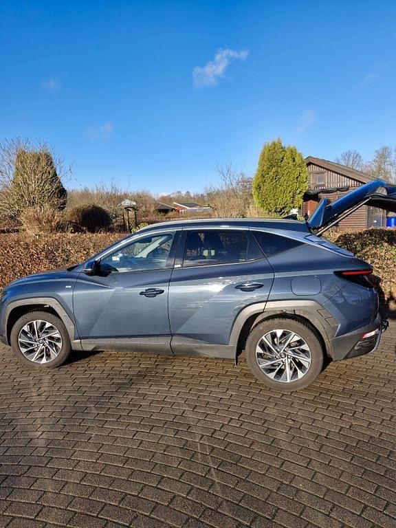 Gebraucht Hyundai ix35 150 PS (110 kW) 2021 Blau SUV