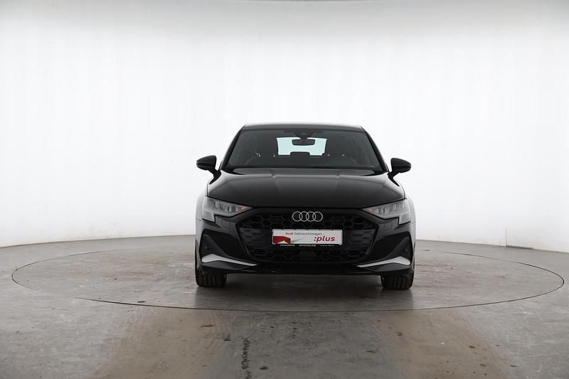 Gebraucht Audi A3 Advanced Plus 150 PS (110 kW) 2024 Mythosschwarz Limousine
