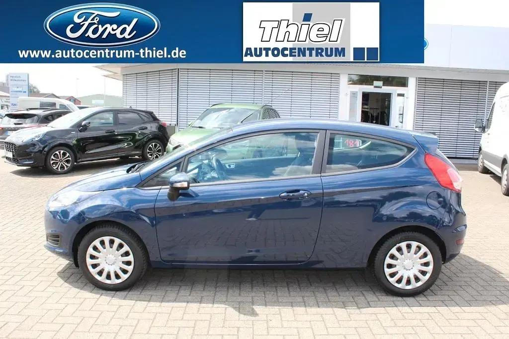 Gebraucht Ford Fiesta Trend 60 PS (44 kW) 2014 Blau Kleinwagen