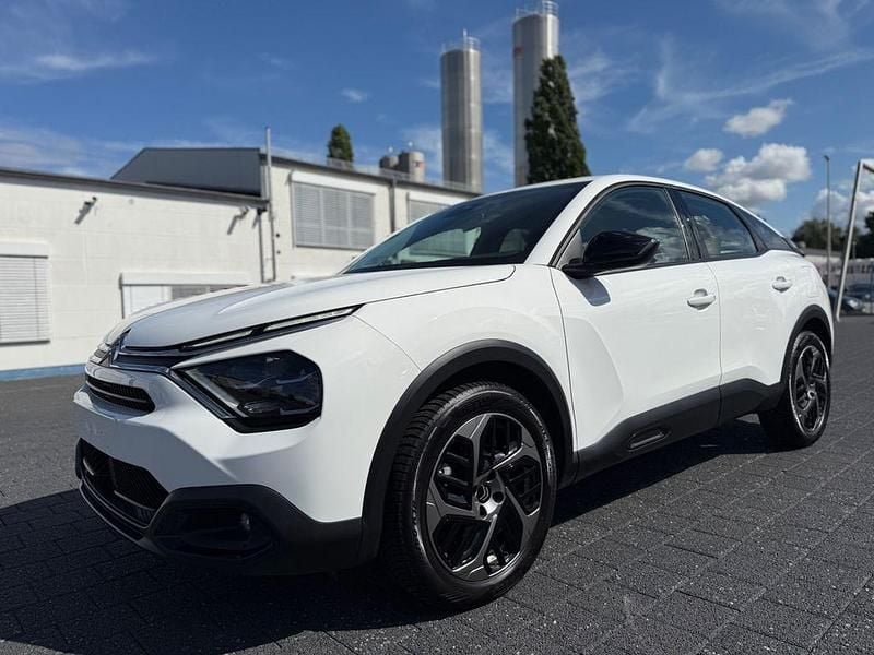 Weiß Gebraucht 2024 Citroën C4 SUV | 17.340 € (Superpreis) - Bild 1/4