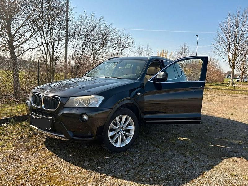 Gebraucht BMW X3 184 PS (135 kW) 2011 Schwarz SUV