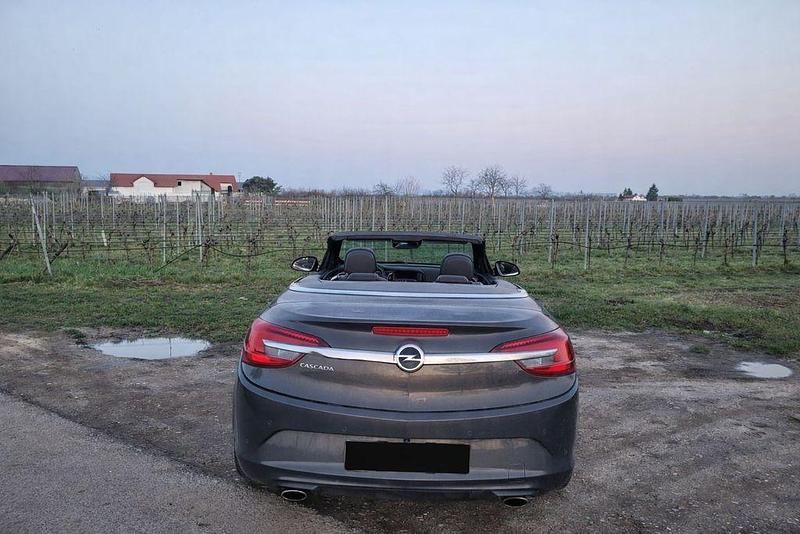 Gebraucht Opel Cascada Innovation 200 PS (147 kW) 2014 Grau Cabrio