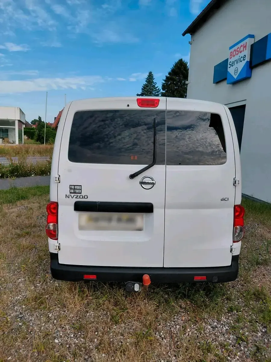 Gebraucht Nissan NV200 90 PS (66 kW) 2013 Weiß Van / Kleinbus