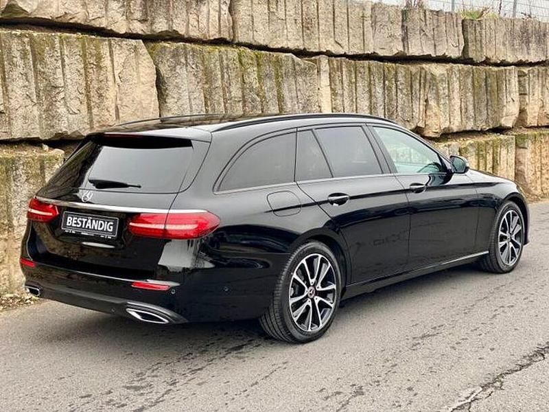 Gebraucht Mercedes E200 Night 2020 Schwarz Limousine