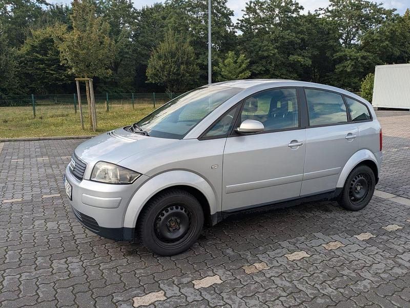 Gebraucht Audi A2 75 PS (55 kW) 2005 Silber Kleinwagen