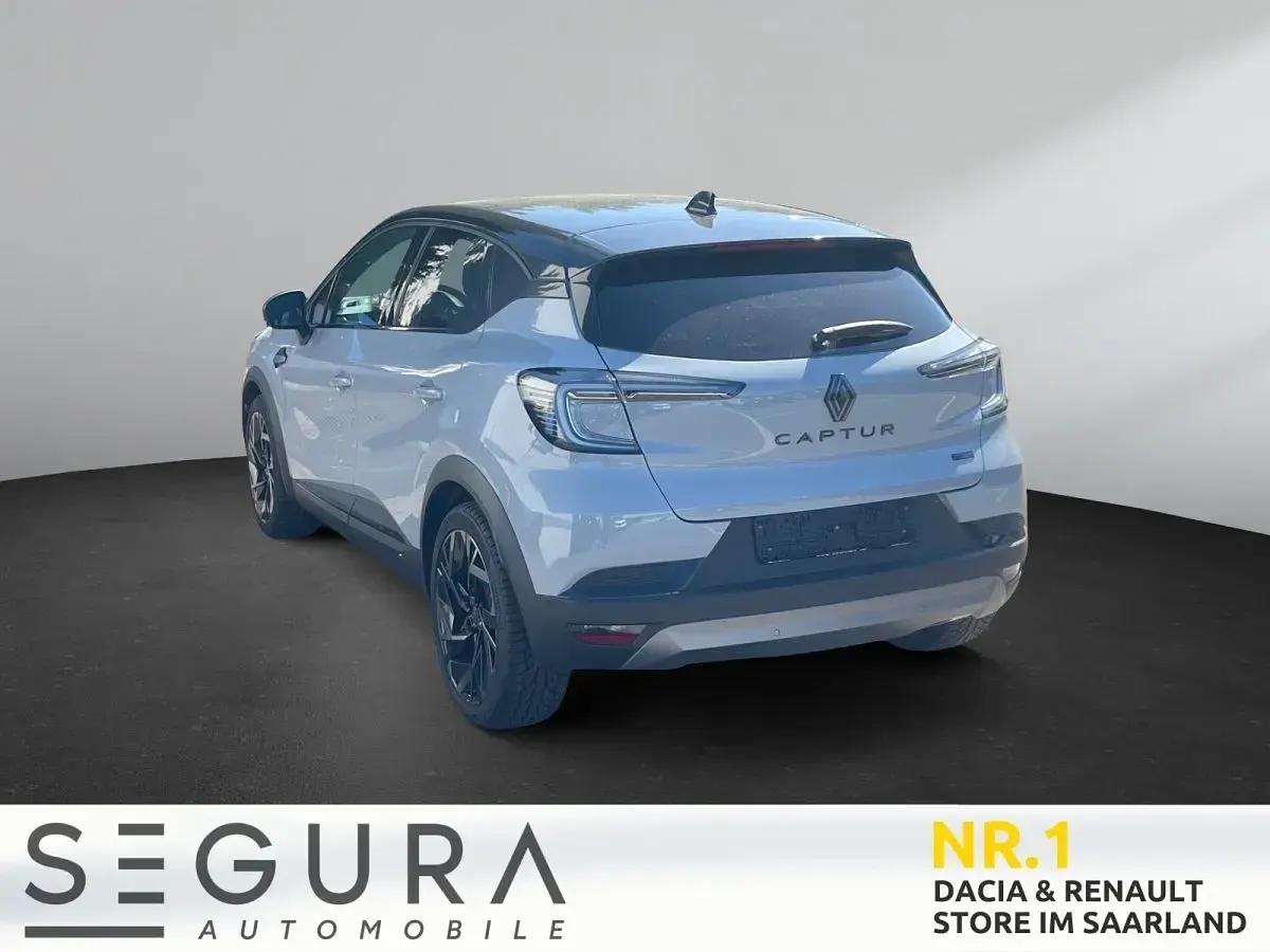 Neu Renault Captur Esprit Alpine 109 PS (80 kW) 2025 Grau SUV