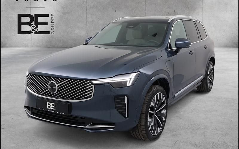 Neu Volvo XC90 Plus 455 PS (334 kW) 2026 Blau SUV