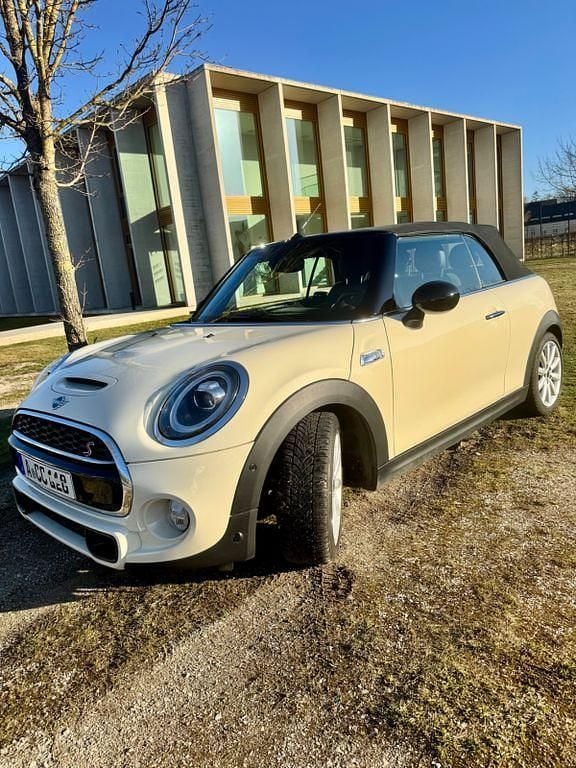 Gebraucht Mini Cooper S Cabriolet 192 PS (141 kW) 2019 Weiß Cabrio