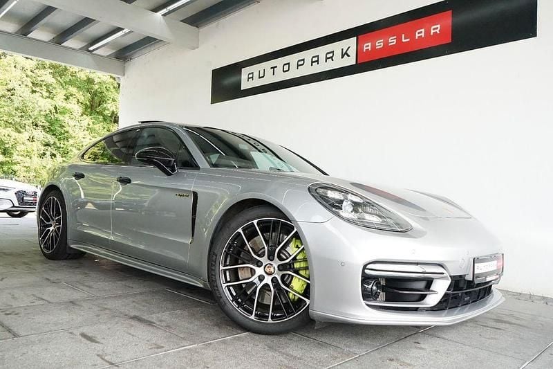 Silber Gebraucht 2021 Porsche Panamera 4S Limousine | 77.880 € (Guter Preis) - Bild 1/4