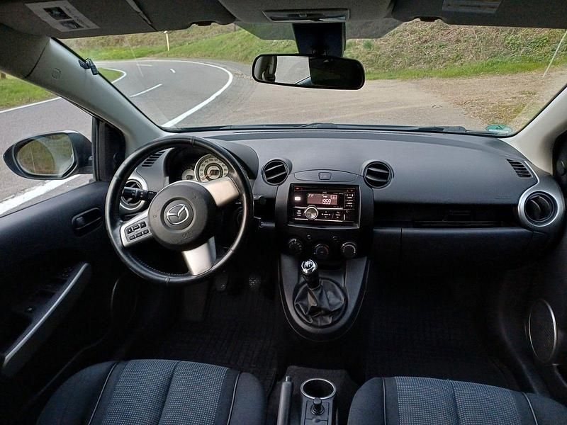 Gebraucht Mazda 2 86 PS (63 kW) 2008 Grau Kleinwagen