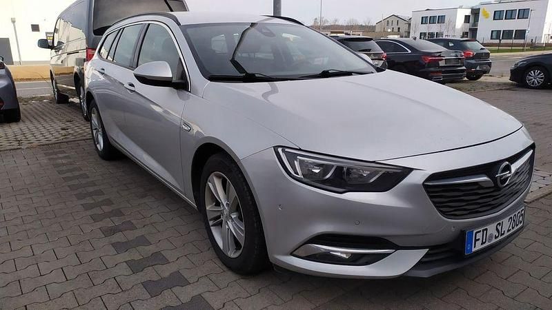 Gebraucht Opel Insignia Dynamic 170 PS (125 kW) 2017 Grau Limousine