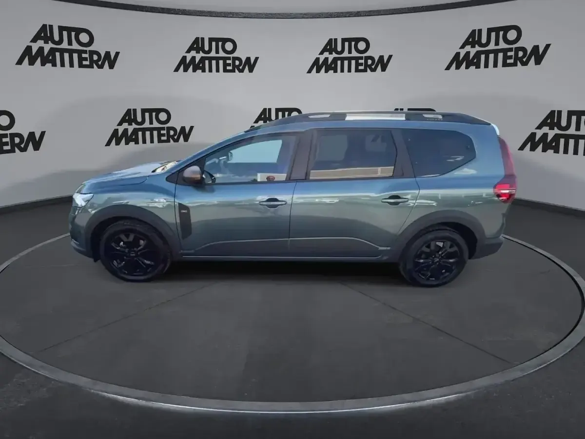 Gebraucht Dacia Jogger Extreme 101 PS (74 kW) 2024 Grün Van / Kleinbus