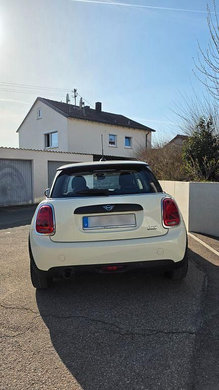 Gebraucht Mini ONE Chili 102 PS (75 kW) 2020 Beige Kleinwagen