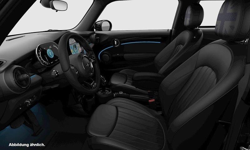 Gebraucht Mini Cooper 136 PS (100 kW) 2023 Schwarz Kleinwagen