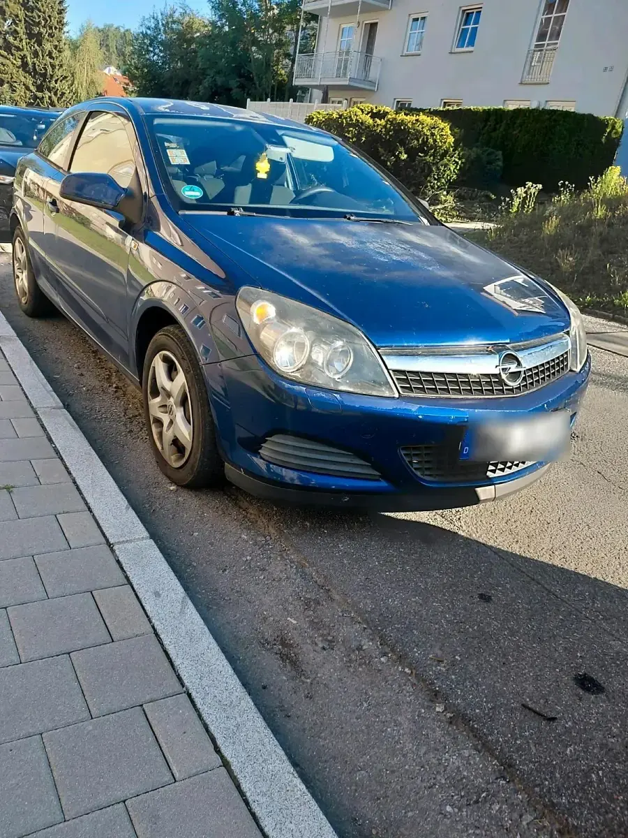 Gebraucht Opel Astra GTC 110 PS (80 kW) 2009 Blau Limousine