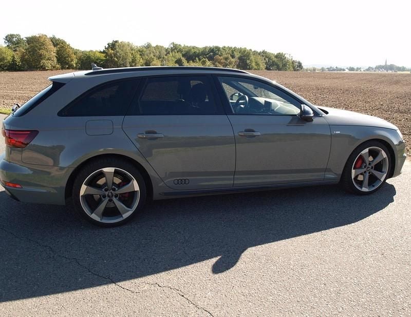 Gebraucht Audi A4 S-Line 191 PS (140 kW) 2017 Grau Kombi