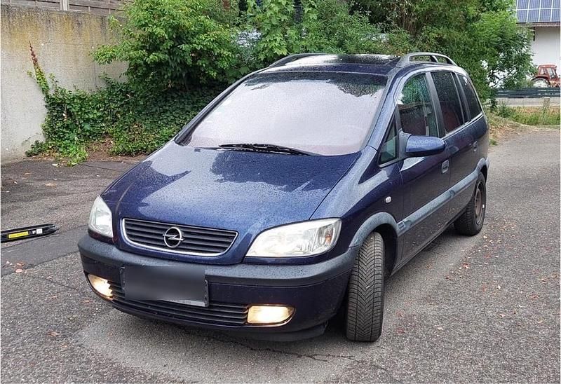 Blau Gebraucht 2000 Opel Zafira Van / Kleinbus | 1.450 € (Fairer Preis) - Bild 1/4