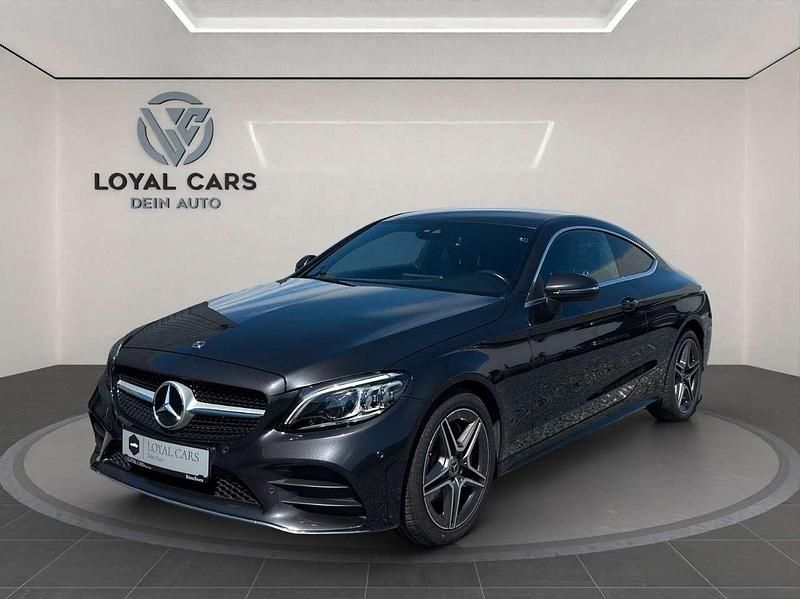 Grau Gebraucht 2019 Mercedes C300 AMG Coupé | 35.990 € (Fairer Preis) - Bild 1/3