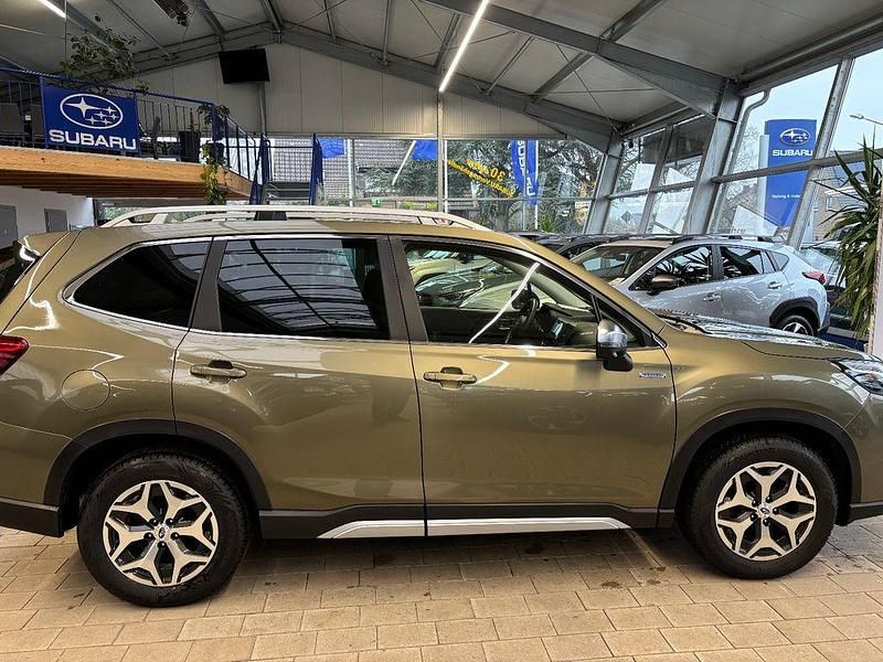 Gebraucht Subaru Forester Comfort 150 PS (110 kW) 2022 Grün SUV