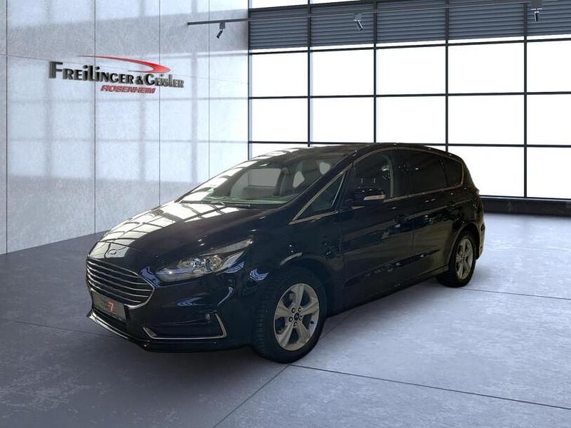 Gebraucht Ford S-MAX Titanium 190 PS (139 kW) 2023 Schwarz Van / Kleinbus