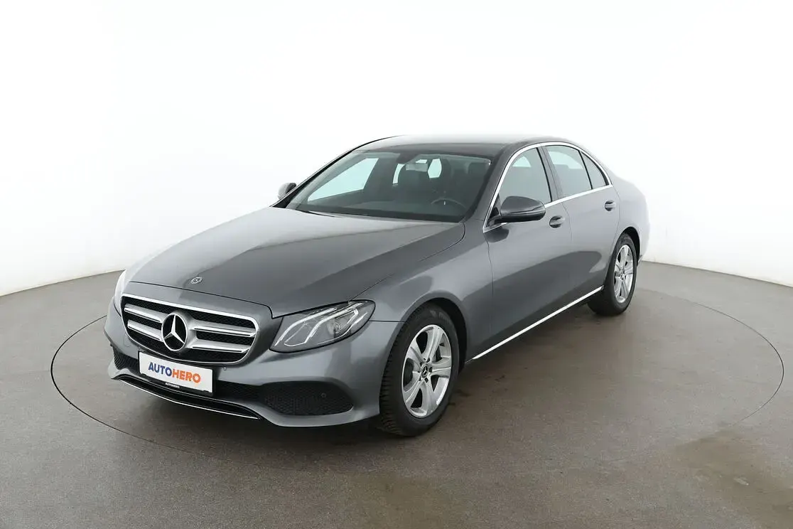 Gebraucht Mercedes E200 Avantgarde 184 PS (135 kW) 2018 Limousine