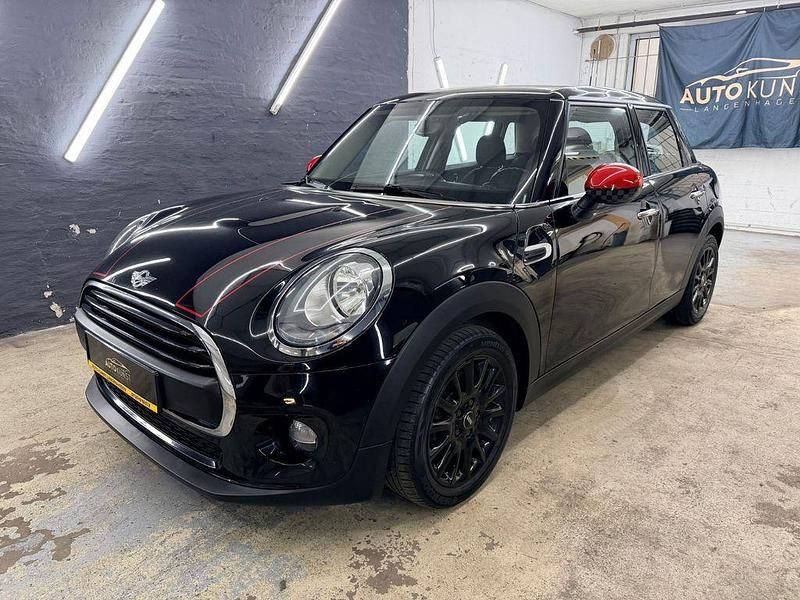Usata Mini ONE 102 CV (75 kW) 2017 Nero Utilitaria