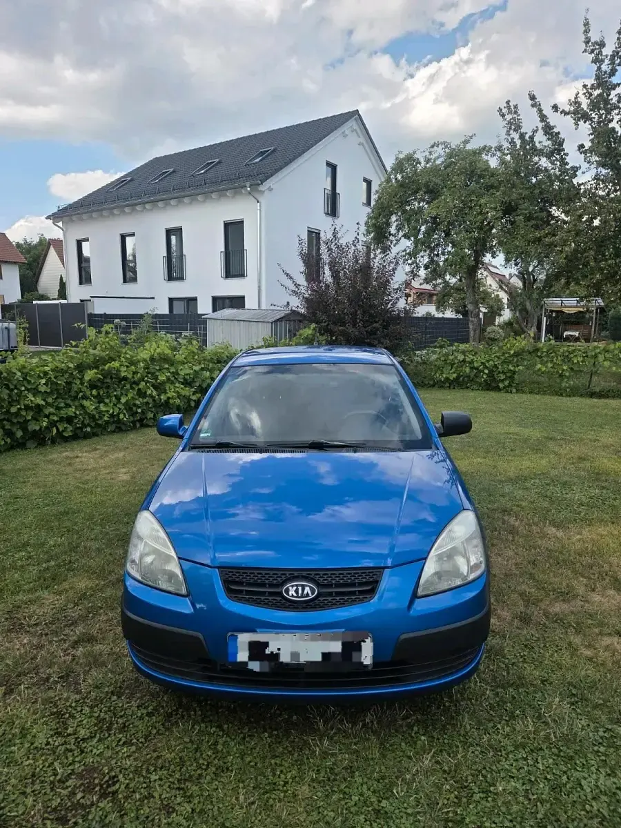 Gebraucht Kia Rio 110 PS (80 kW) 2009 Blau Kleinwagen