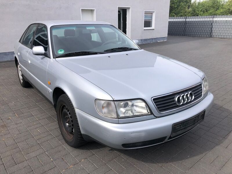 Gebraucht Audi A6 125 PS (91 kW) 1996 Silber Limousine