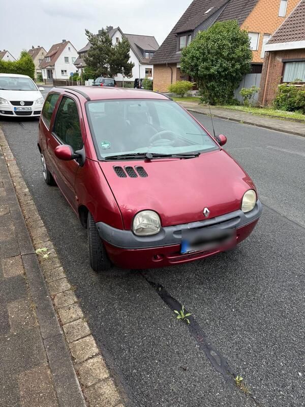 Rot Gebraucht 2001 Renault Twingo Kleinwagen | 500 € (Superpreis) - Bild 1/4