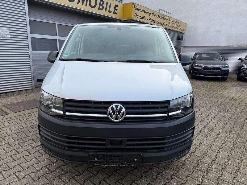 Gebraucht VW Transporter 150 PS (110 kW) 2019 Grau Van
