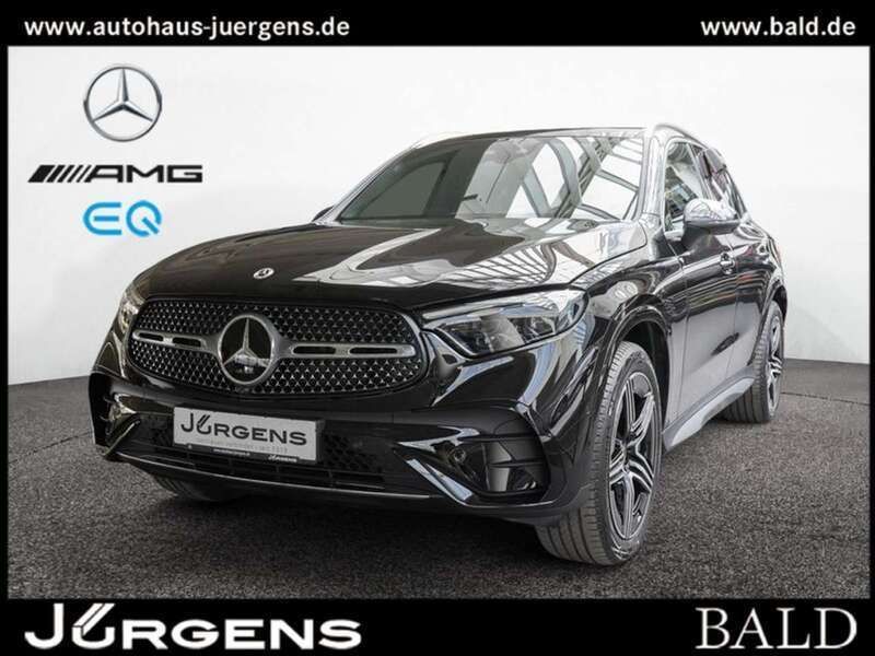 Schwarz metalliclack obsidian Gebraucht 2025 Mercedes GLC300 AMG SUV | 69.820 € (Teuer) - Bild 1/4
