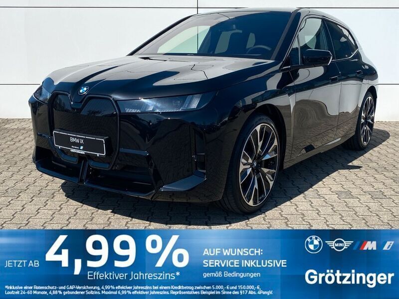 Saphirschwarz metallic Gebraucht 2025 BMW iX SUV | 89.899 € (Superpreis) - Bild 1/4