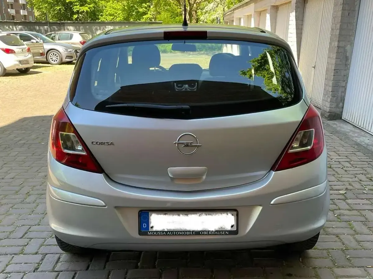 Gebraucht Opel Corsa 80 PS (58 kW) 2008 Grau Kleinwagen
