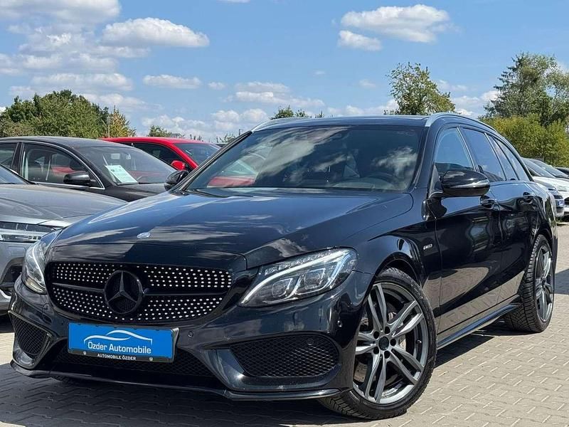 Gebraucht Mercedes C43 AMG AMG 367 PS (269 kW) 2016 Schwarz/baltic black Kombi