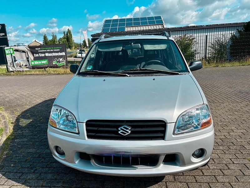 Gebraucht Suzuki Ignis 83 PS (61 kW) 2002 Silber Kleinwagen