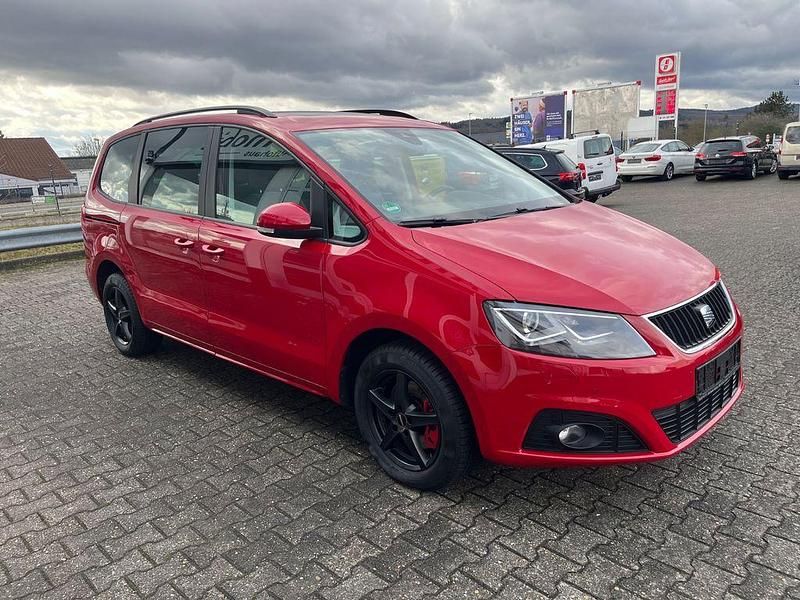 Gebraucht Seat Alhambra Style 150 PS (110 kW) 2014 Rot Van / Kleinbus