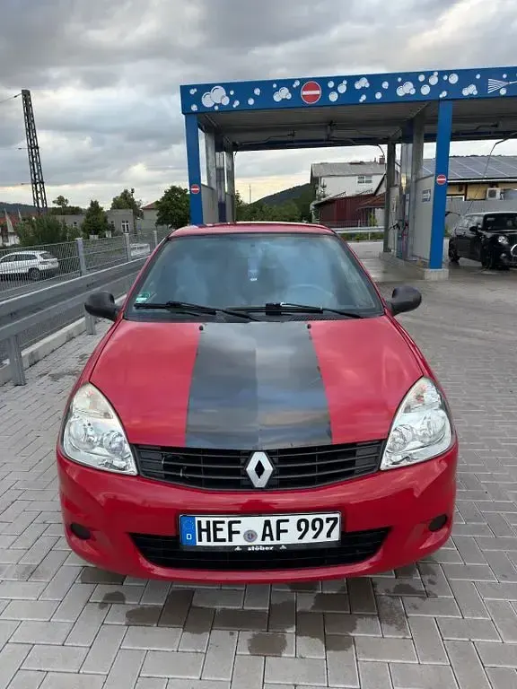 Gebraucht Renault Clio II Campus 75 PS (55 kW) 2009 Rot Limousine
