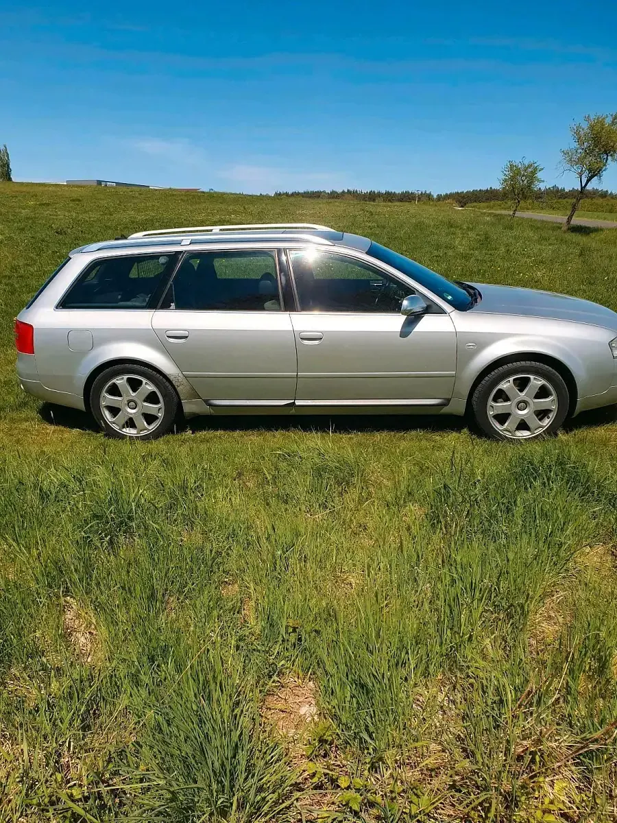 Second-hand Audi S6 340 CP (250 kW) 2000 Argintiu Break