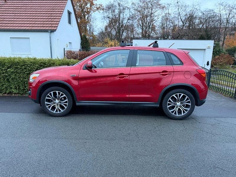 Gebraucht Mitsubishi ASX 117 PS (86 kW) 2016 Rot SUV