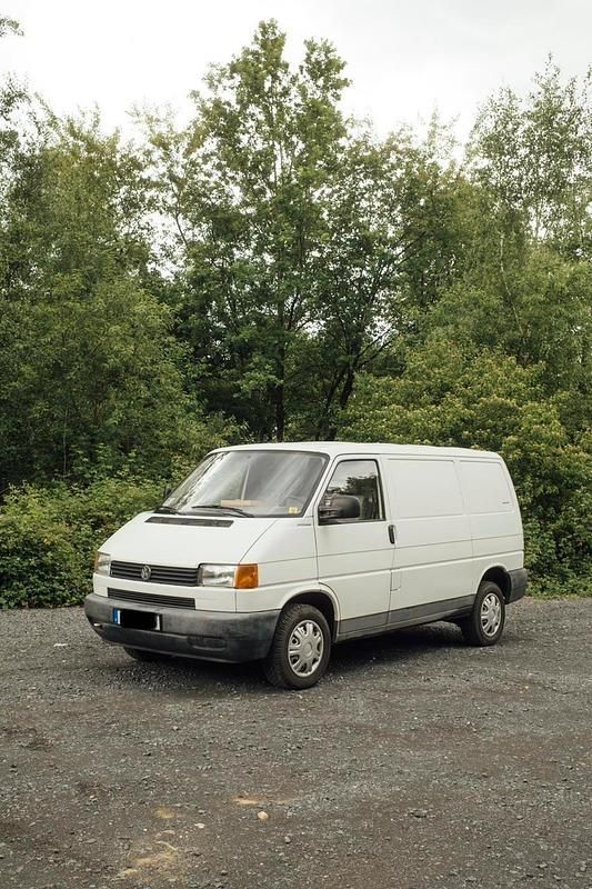 Weiß Gebraucht 2000 VW Transporter Van | 3.950 € (Fairer Preis) - Bild 1/4
