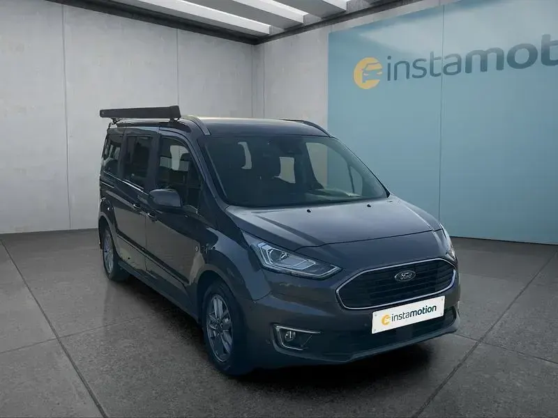 Gebraucht Ford Tourneo 120 PS (88 kW) 2022 Grau Van / Kleinbus