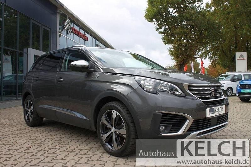 Grau Gebraucht 2020 Peugeot 5008 Crossway Van / Kleinbus | 18.990 € (Fairer Preis) - Bild 1/4