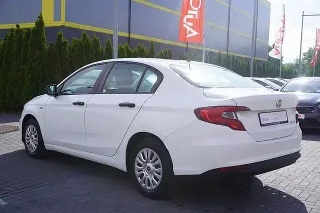 Gebraucht Fiat Tipo Easy 95 PS (69 kW) 2019 Weiß Limousine