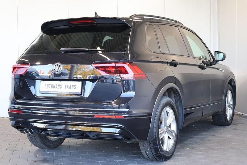 Gebraucht VW Tiguan R-line 190 PS (139 kW) 2020 Schwarz SUV