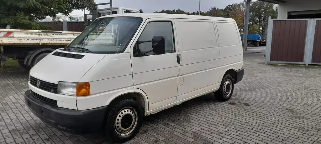 Second-hand VW Transporter 88 CP (64 kW) 2002 Gri Van