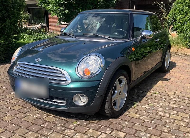 Grün Gebraucht 2007 Mini Cooper Kleinwagen | 4.000 € (Fairer Preis) - Bild 1/4