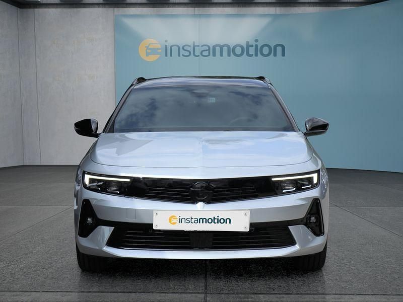 Neu Opel Astra 131 PS (96 kW) 2025 Silber Kombi