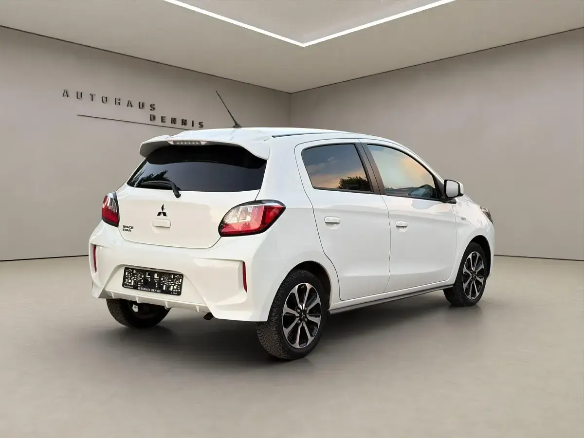 Gebraucht Mitsubishi Space Star Select+ 158 PS (116 kW) 2024 Weiß Kleinwagen