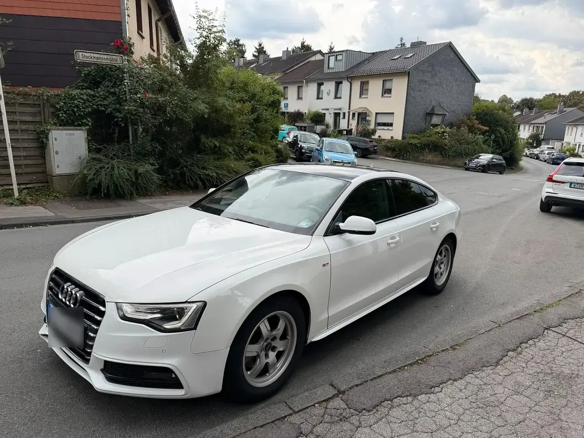 Gebraucht Audi A5 S-Line 190 PS (139 kW) 2015 Weiß Coupé